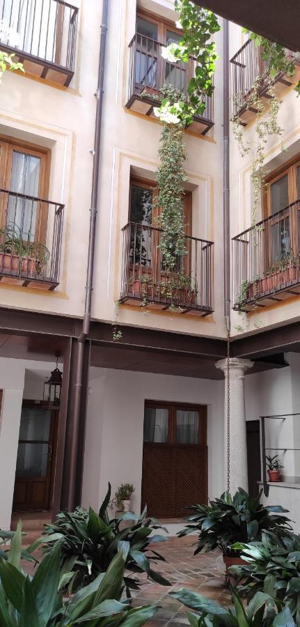 El Palacio De Nuncio Toledo Esterno foto